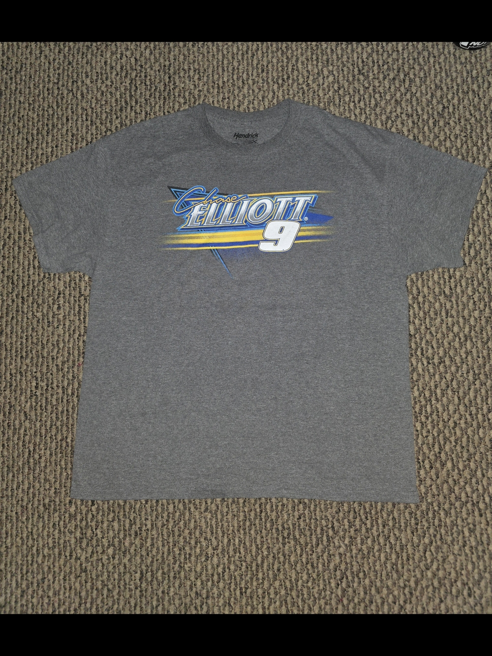 Chase Authentics Gray Graphic Tee with Blue & Yellow Accent
